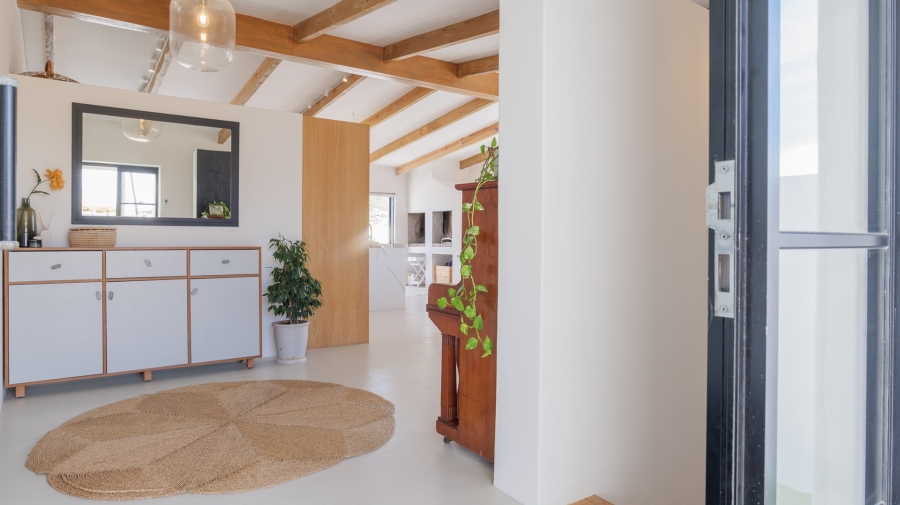 6 Bedroom Property for Sale in Agulhas Western Cape